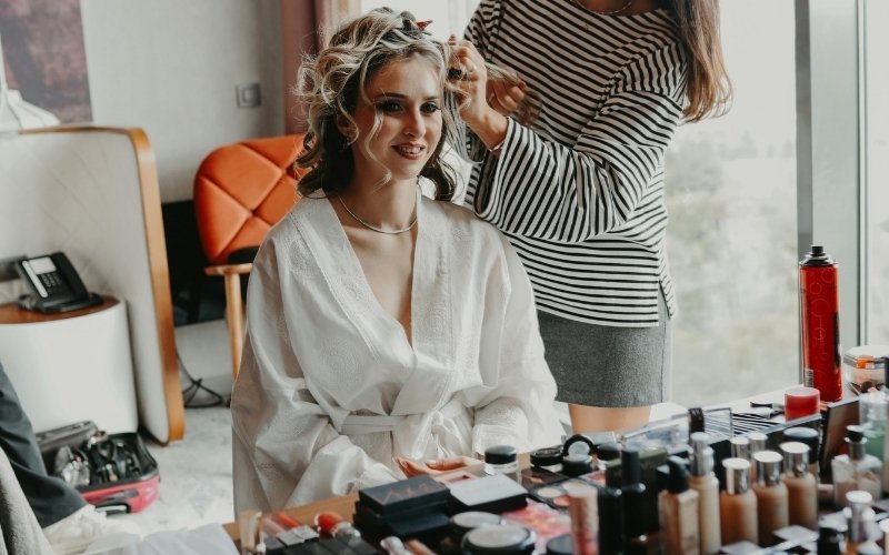 1-2-1 Makeup & Hair Glam Course