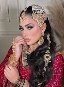 Facetune_06-04-2026-21-49-09